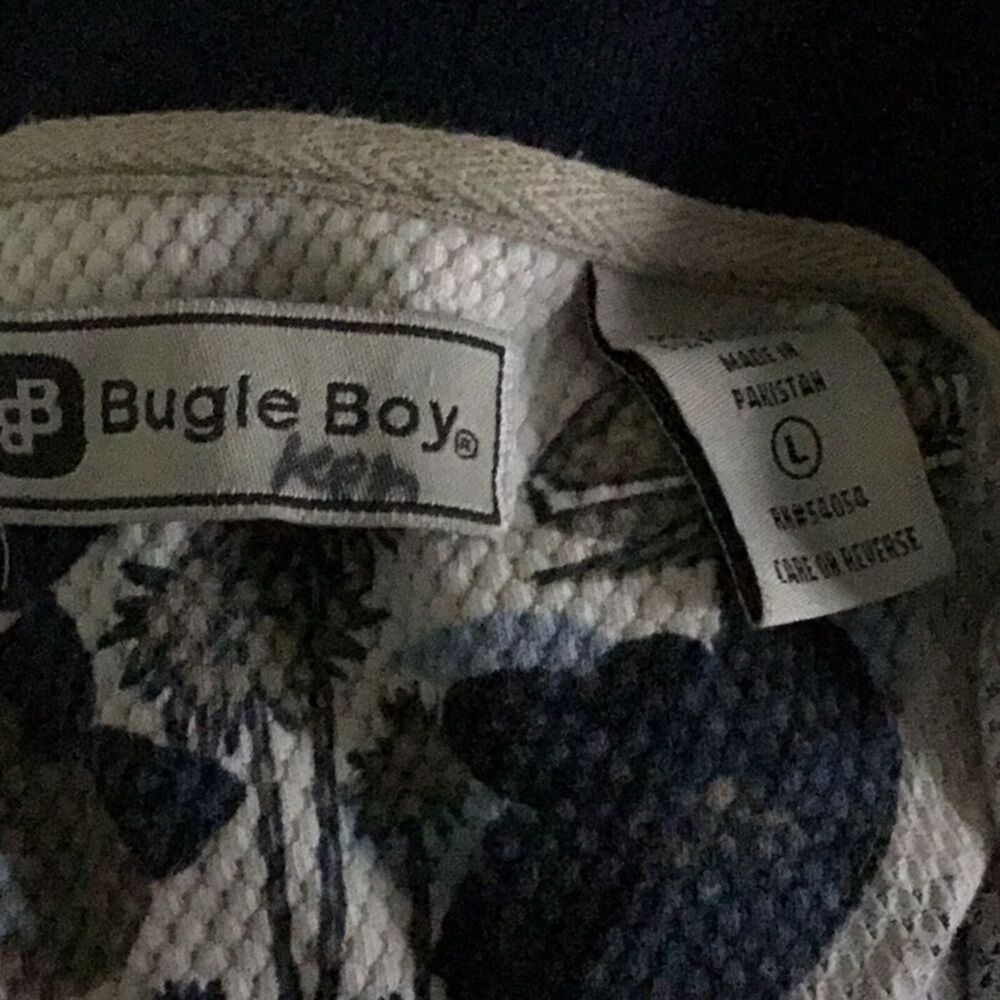 Bugle Boy Men’s Polo Shirt Cream Colored With Blue & Khaki Tropical Print Size L - Picture 6 of 6